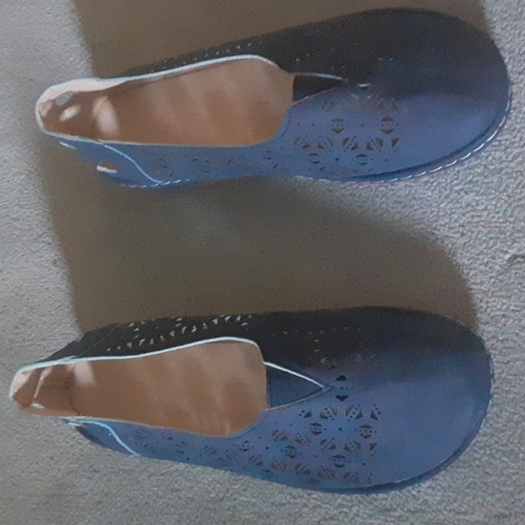 Blue Slip on sandals, size 10 - Picture 4 of 4